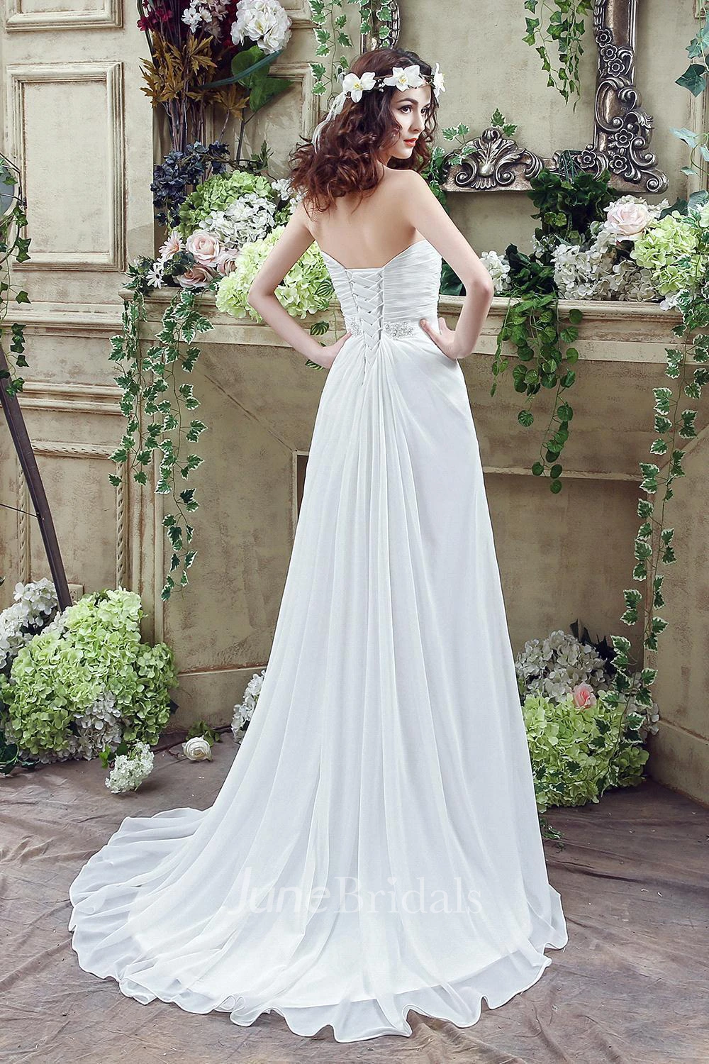 Sexy Front Split White Wedding Dress Beadings Sweetheart Sleeveless