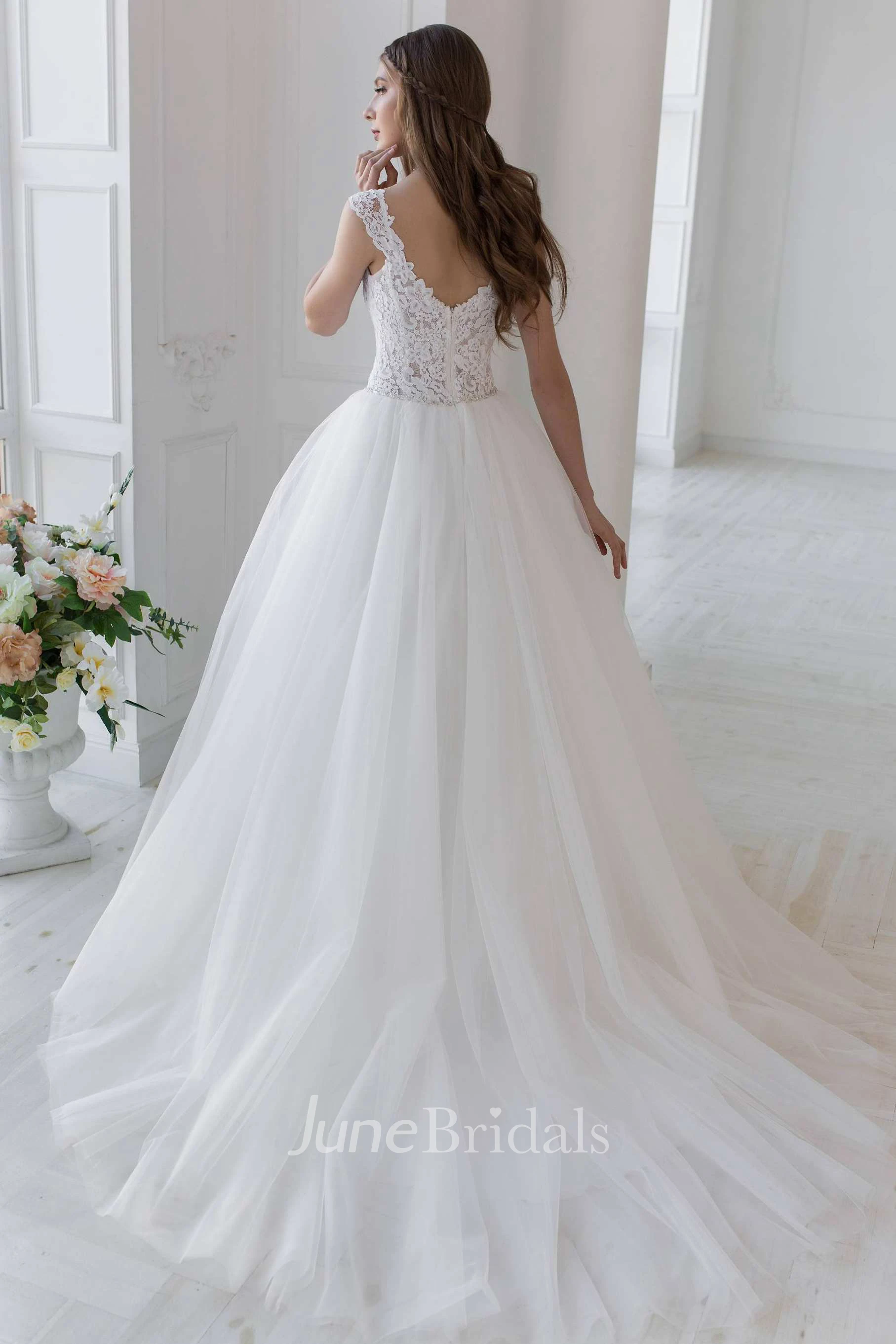 Plunged Cap-Sleeve A-Line Tulle Ball Gown Wedding Dress With Sweep Train