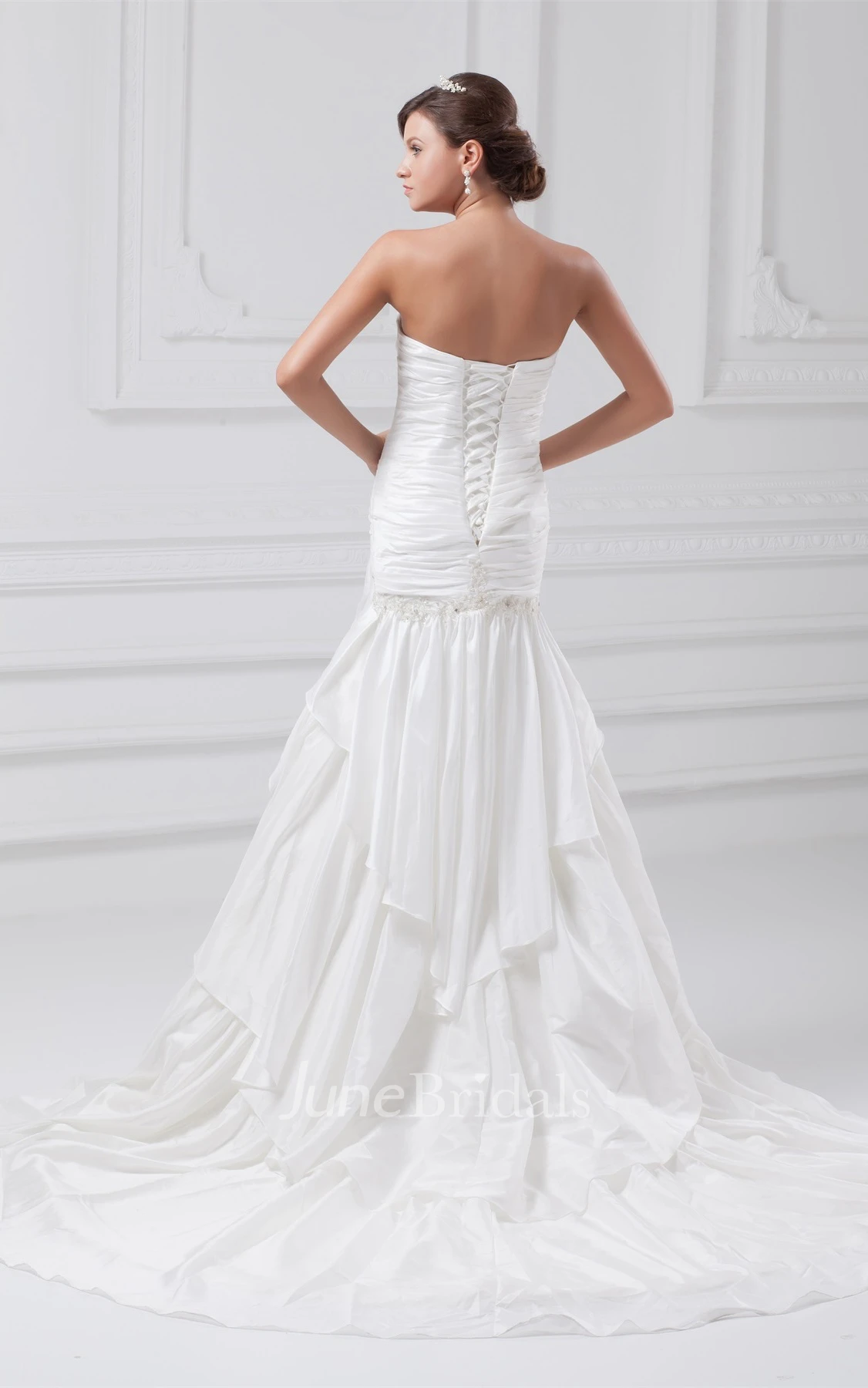 sweetheart mermaid chiffon gown with appliques and tiers