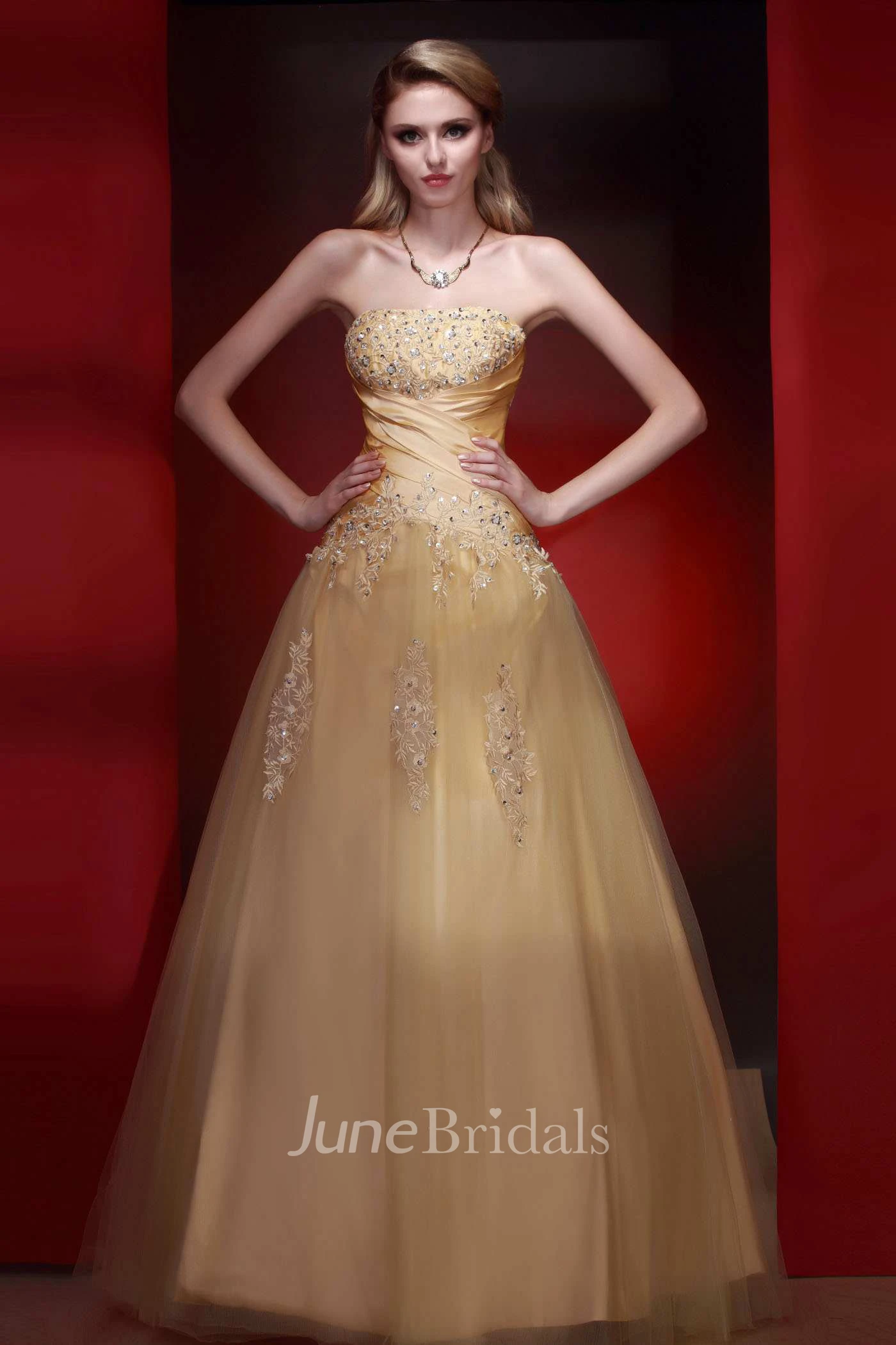 Sleeveless Ruched Beaded A-line Tulle Gown 