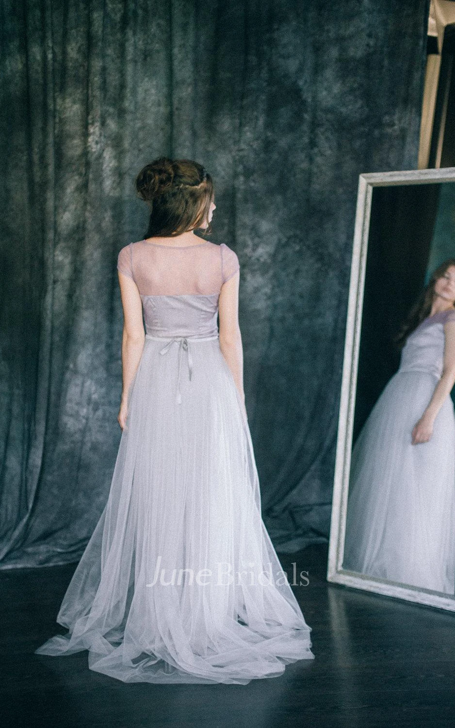 A-Line Tulle Lace Weddig Dress With Illusion