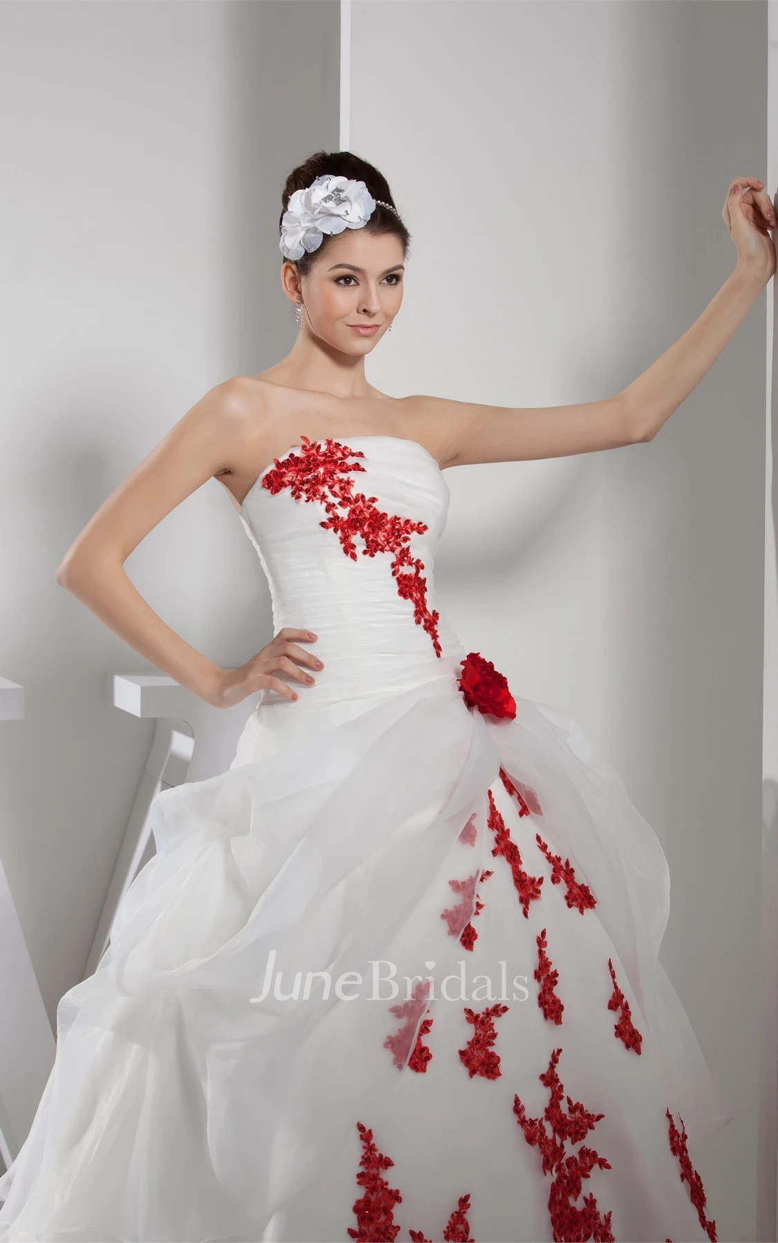 Two-Tone Strapless Ruched Tulle Ball Gown with Flower and Appliques