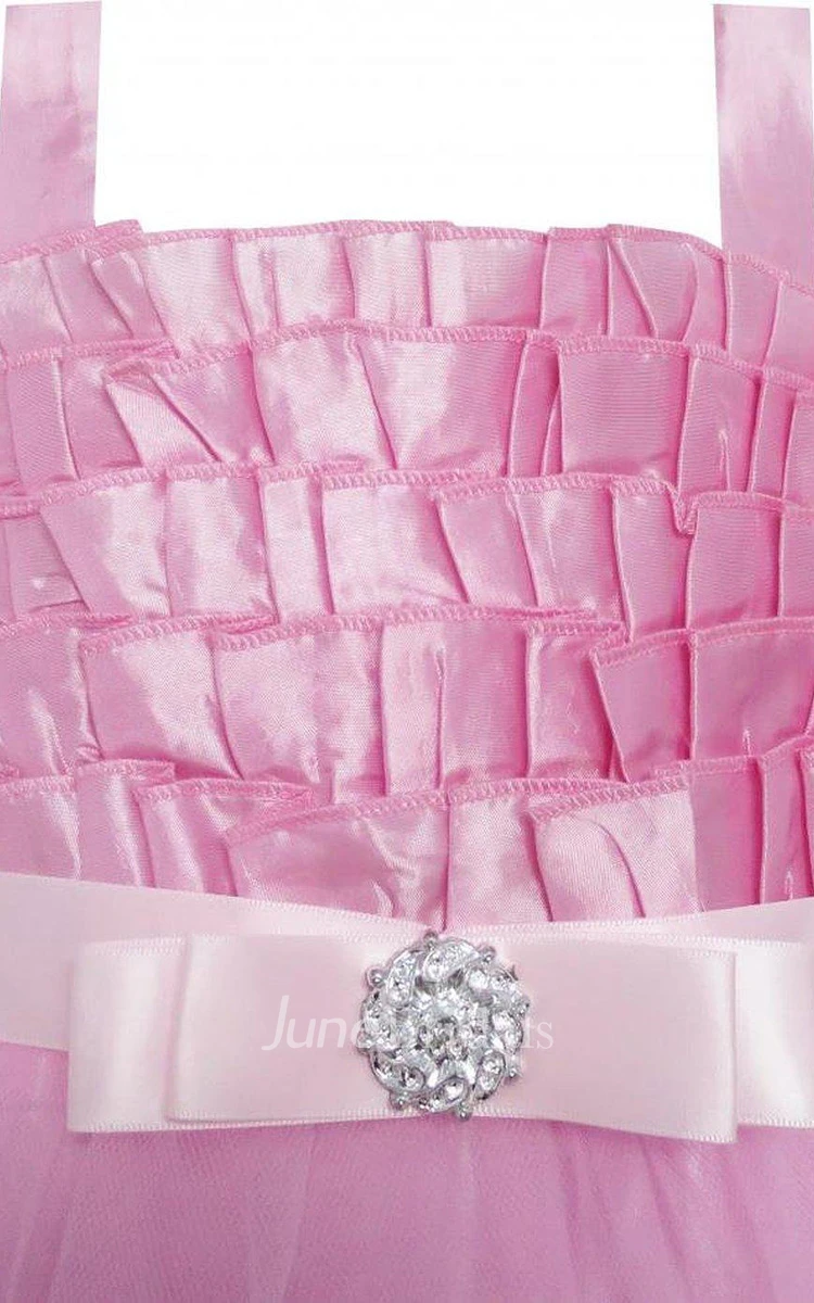 Sleeveless A-line Organza Dress With Straps and Pleats