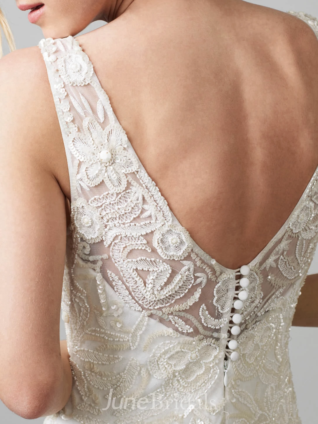 Sheath Sequined V-Neck Sleeveless Tulle Wedding Dress With Beading