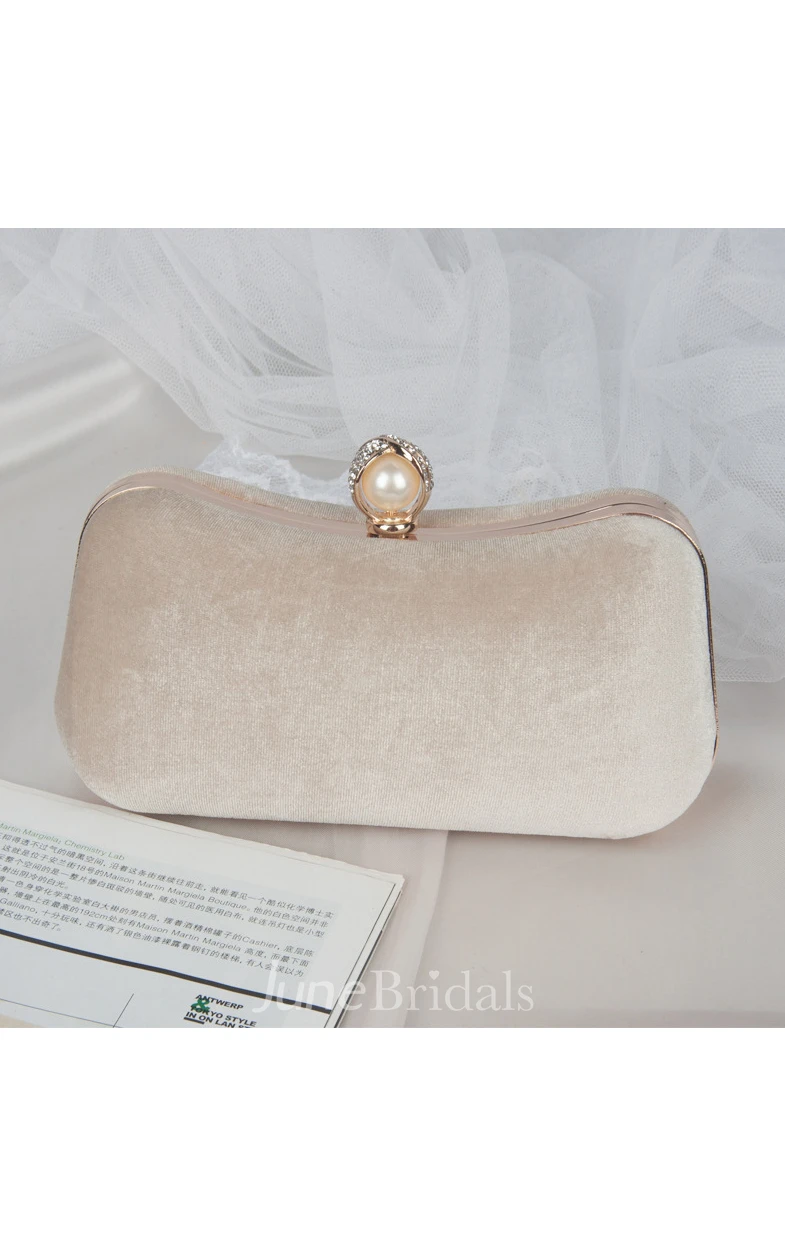 Simple Flannel Clutch