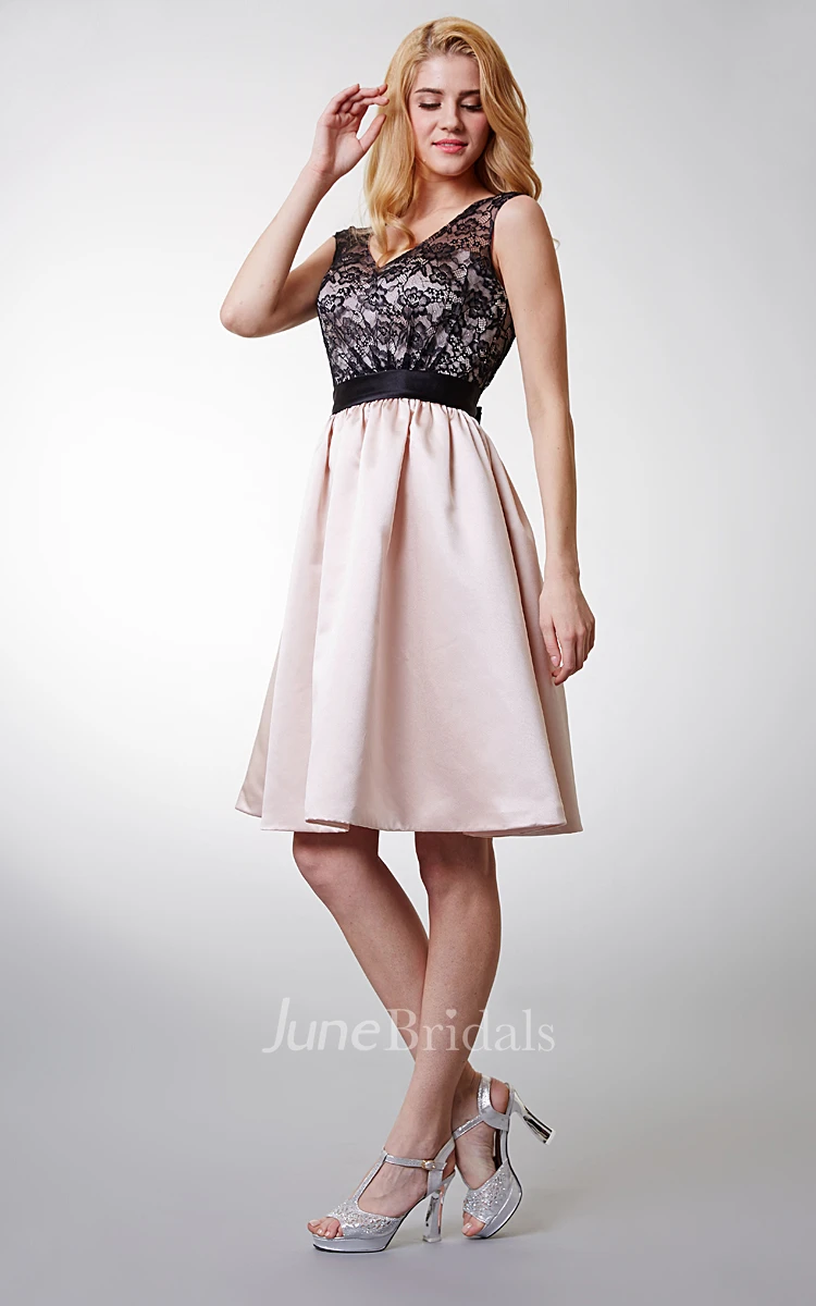 Enchanting Country Lace Short Dress with Sash Belt