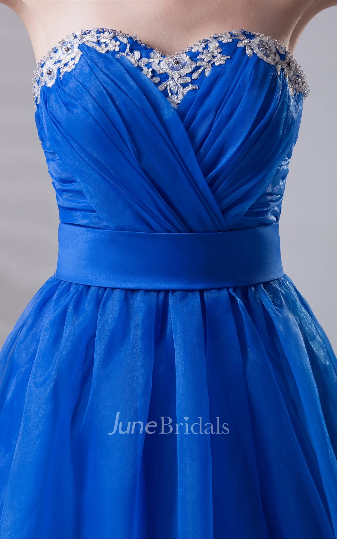 Sweetheart Criss-Cross A-Line Gown with Appliques