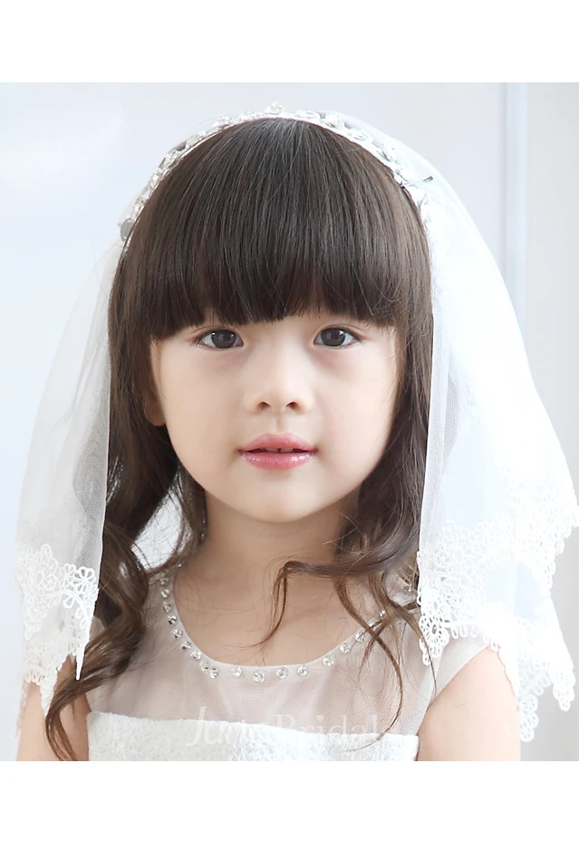 Sweet Floral Applique Tulle Shoulder Veil