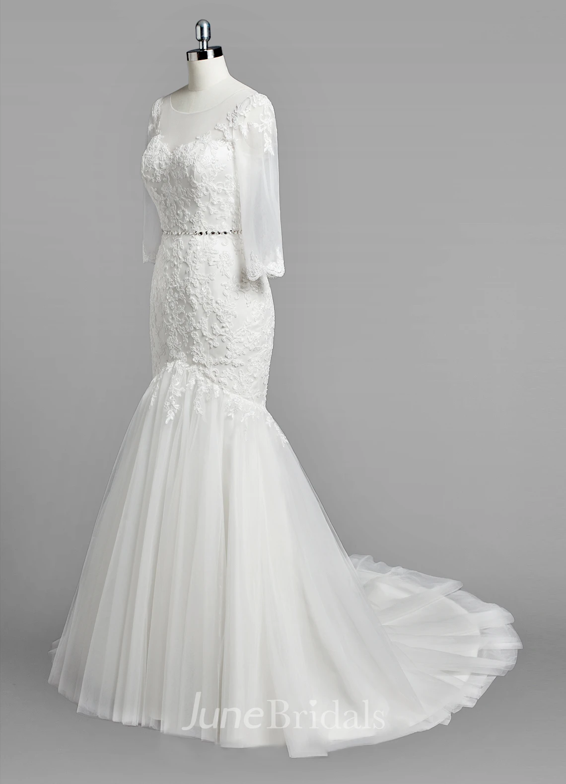 Scoop Neck 3 4 Sleeve Mermaid Lace and Tulle Wedding Dress With Beading