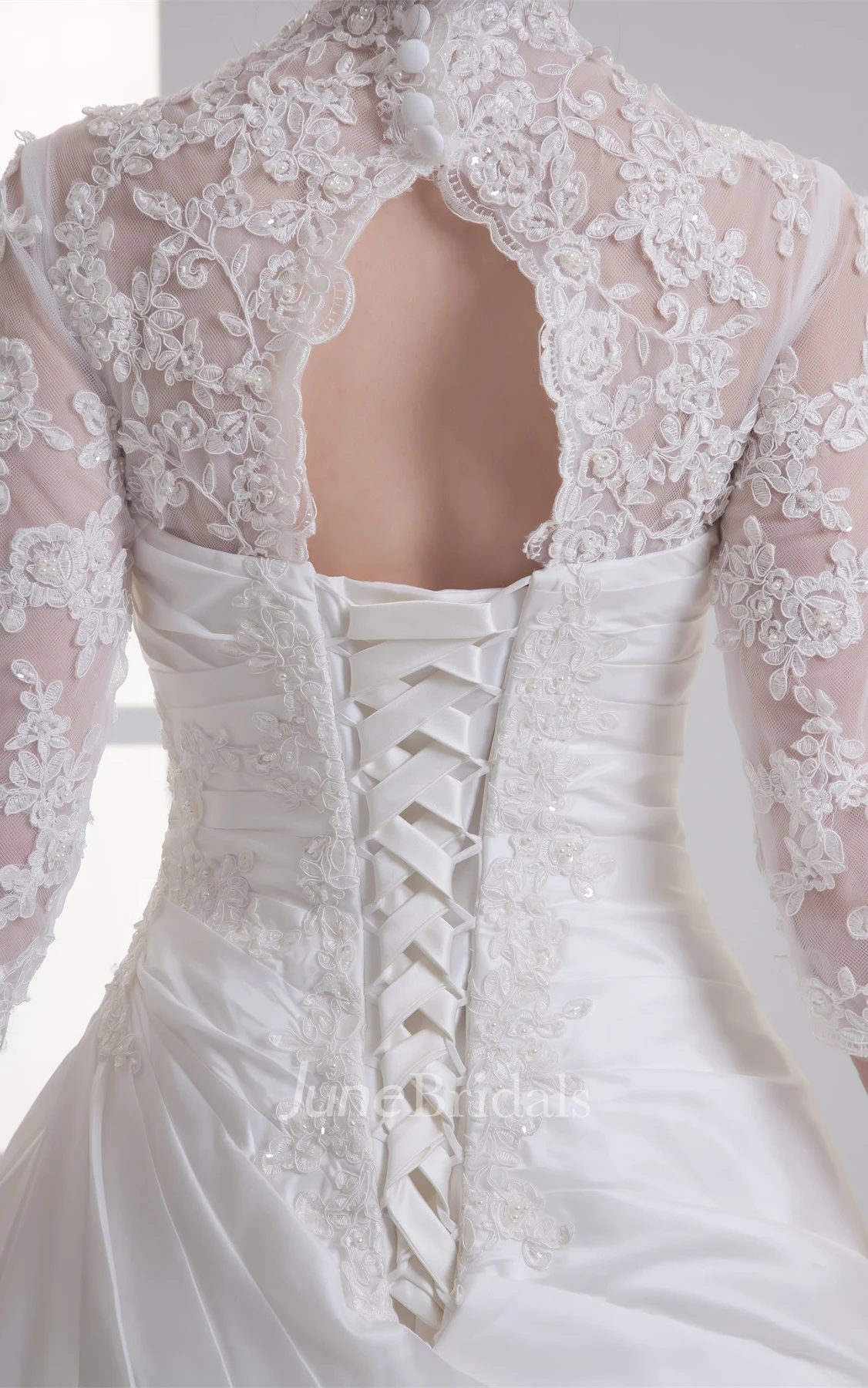 scalloped-neck lace ball a-line half-sleeve gown with beading