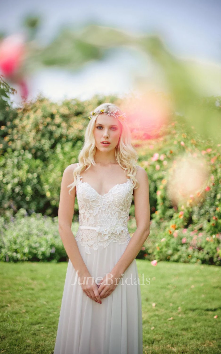 Chiffon Lace Weddig Dress With Beading Flower Lace-Up Back