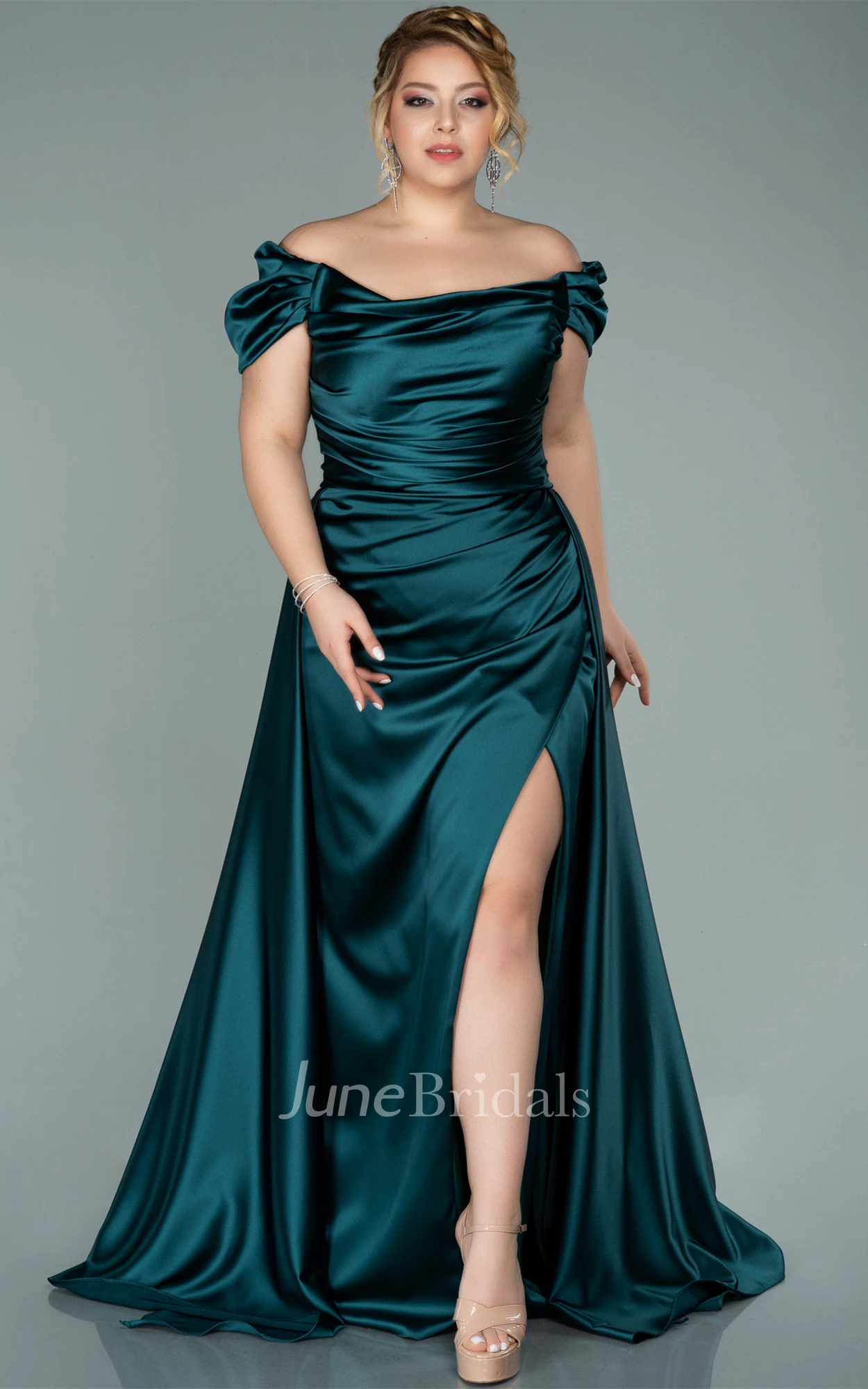 Satin plus clearance size prom dress