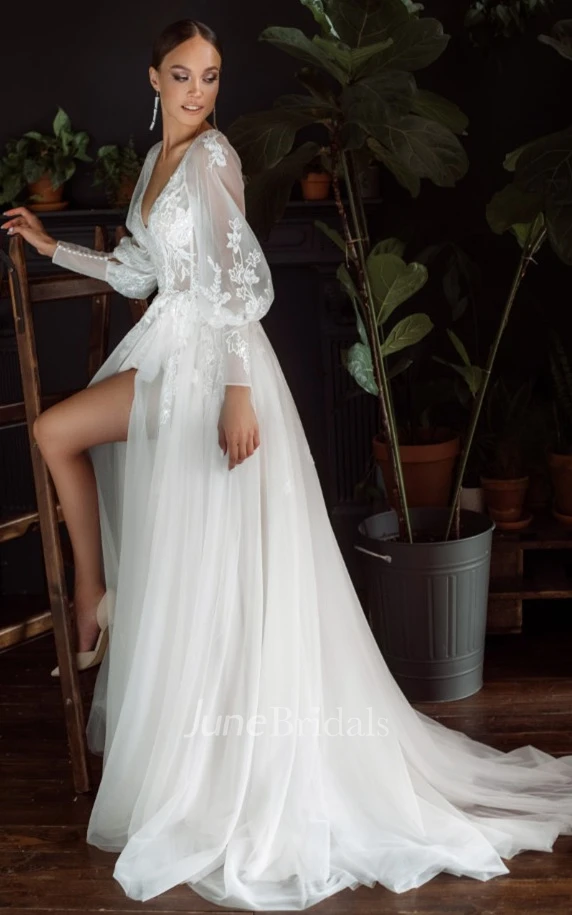 Elegant A-Line V-neck Tulle Winter Wedding Dress with Appliques and Split Front