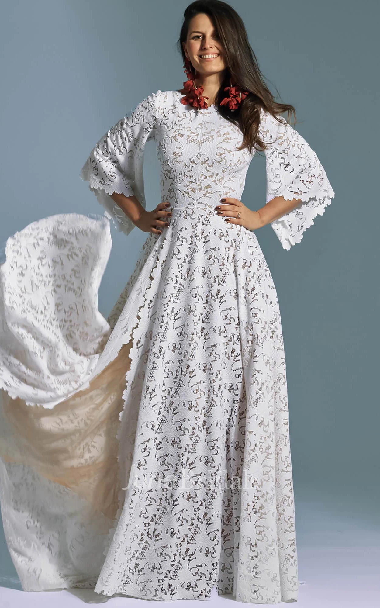 Lace Jewel NeckLine Romantic A-Line Winter Wedding Dress With Zipper Back And Split Front