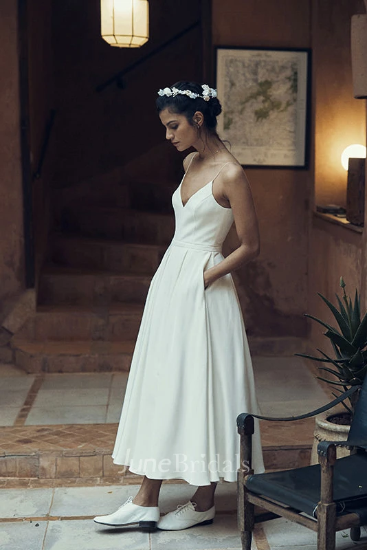 Simple Chiffon Spaghetti Deep-V Back Bridal Gown with Pocket