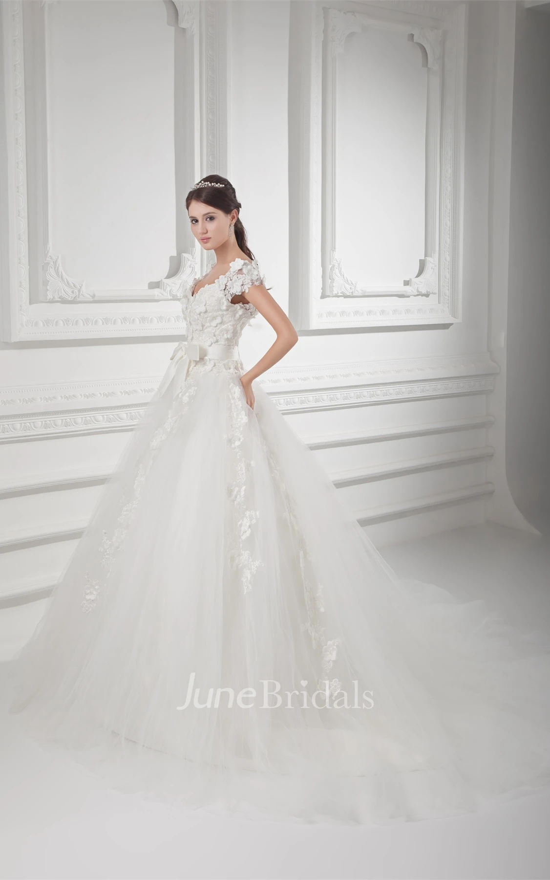 Fairy Caped-Sleeve Lace Ball Gown with Tulle Overlay