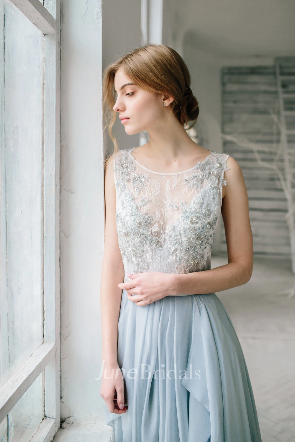 Sleeveless Floor-length Bridesmaid Dress With Lace And Beading