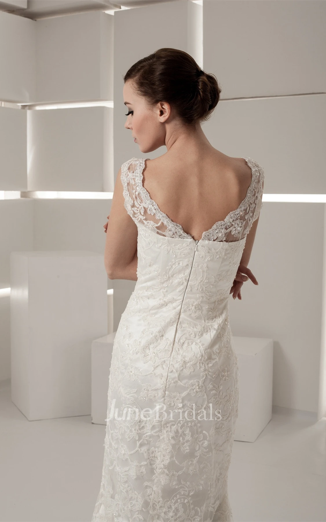 Caped-Sleeve V-Neck Mermaid Dress with Lace and Beading