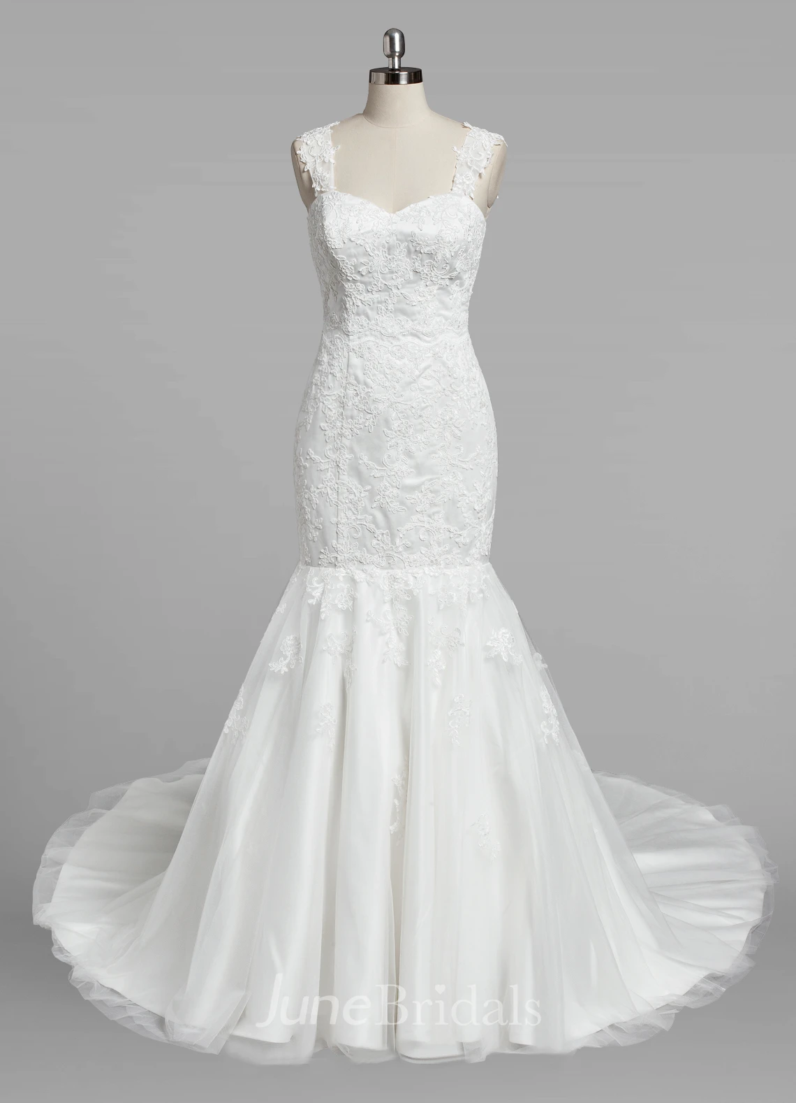 V-Neck Sleeveless Lace Mermaid Weddign Dress With Court Train