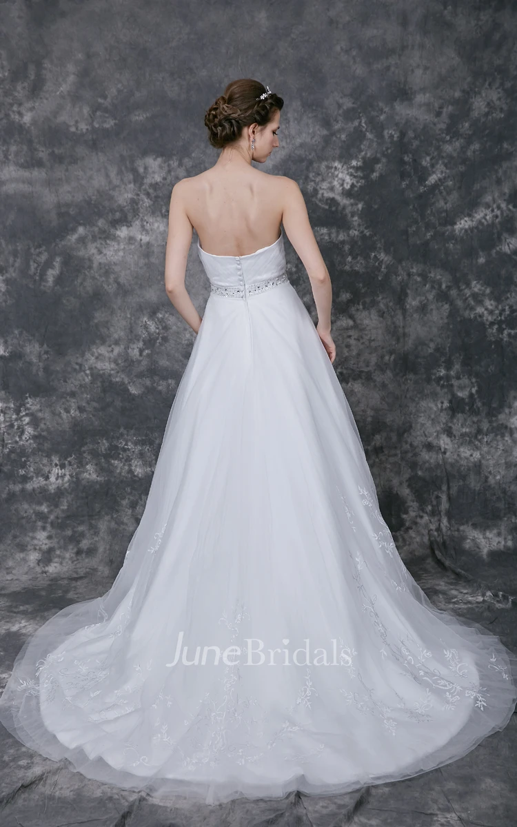 Sleeveless A-line Lace Applique Tulle Gown With Beaded Belt