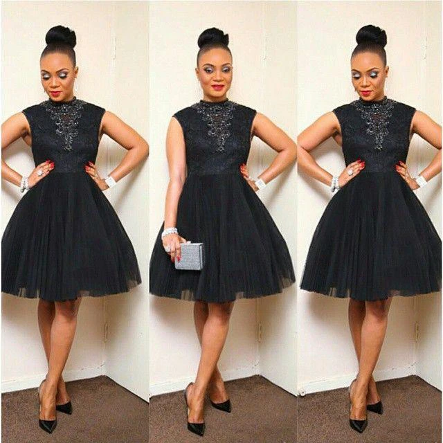 Sexy Black Short Tulle Prom Dress Appliques High Neck