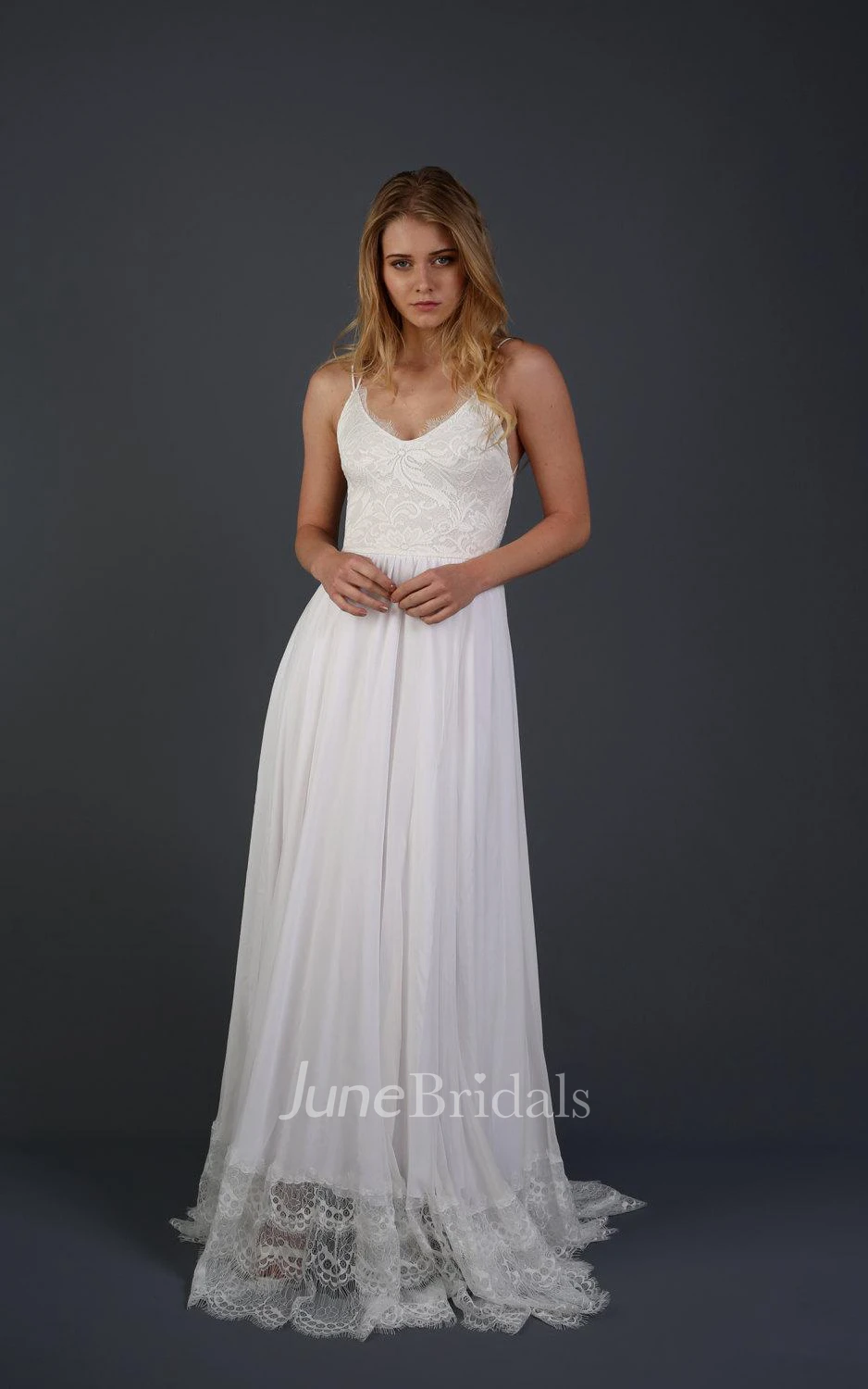 Bell Sleeve Chiffon Lace Weddig Dress