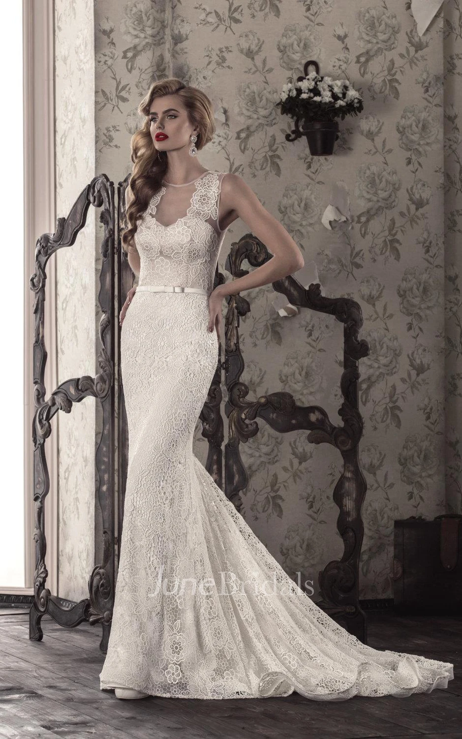 Lace Weddig Dress With Flower Illusion Lace-Up Back