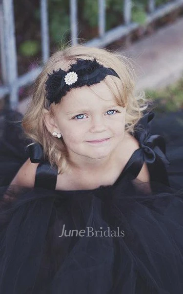 Bow Strap Ruffled Black Flower Girl Tutu Dress With Flower