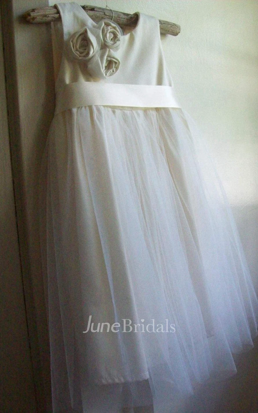 Sleeveless Tulle Dress With Flower&Button