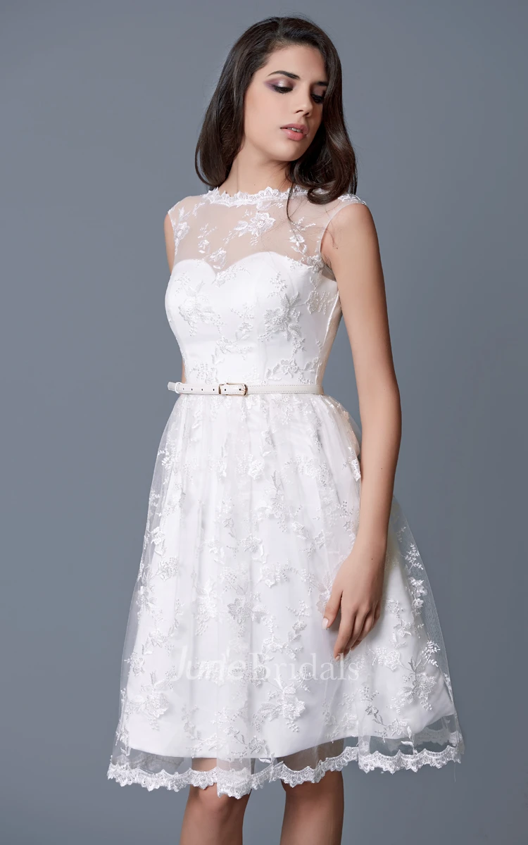 Short Sleeve Illusion Neck Pleated Knee-Length Lace Dress