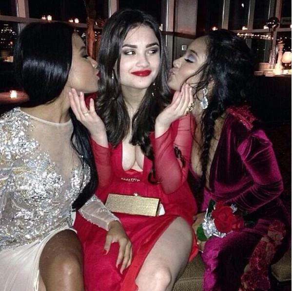 Long Sleeves Prom Dresses Pink Thigh-High Slit Sequined Backless Sexy Evening Gowns