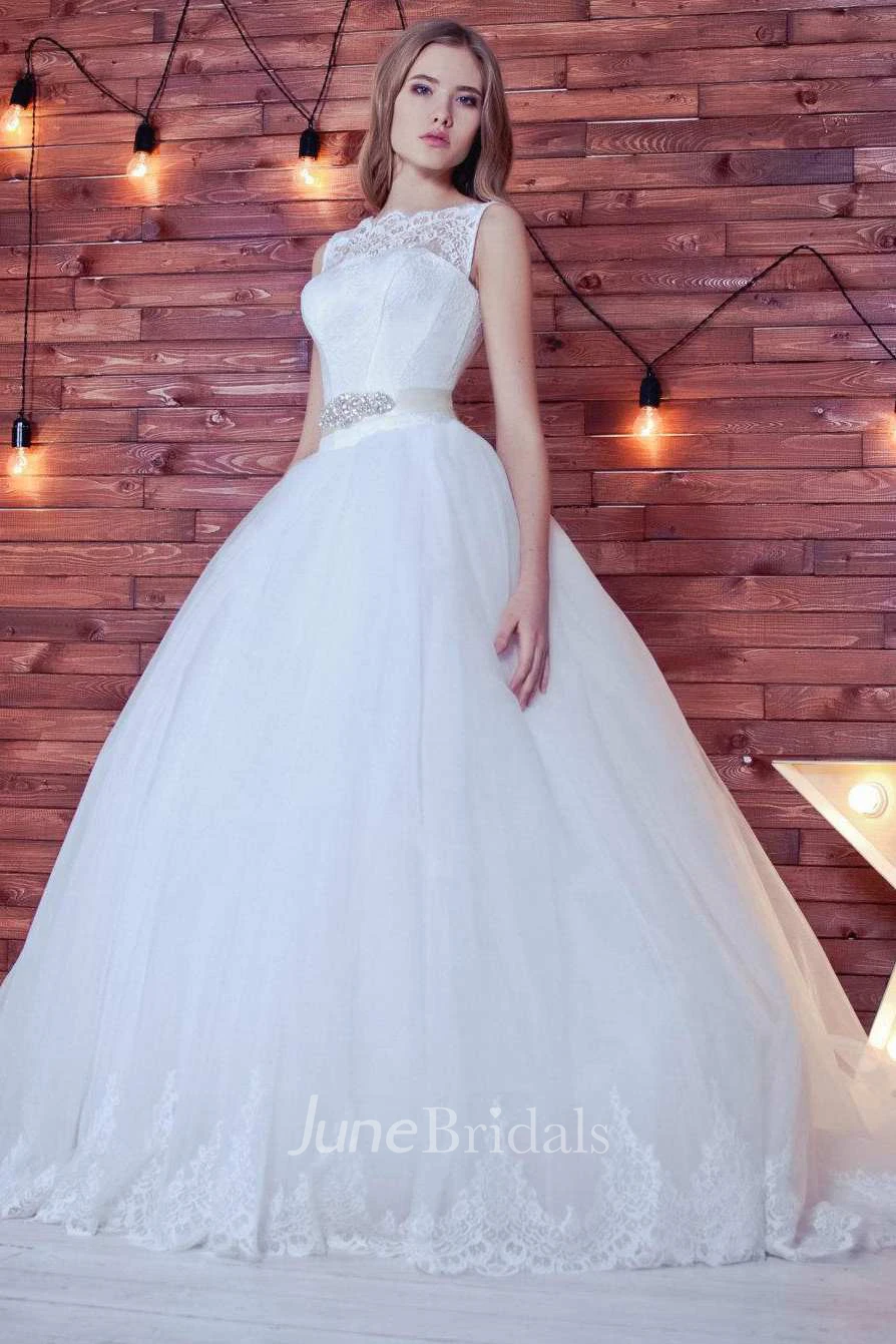 Ball Gown Straps V-Neck Tulle Lace Wedding Dress