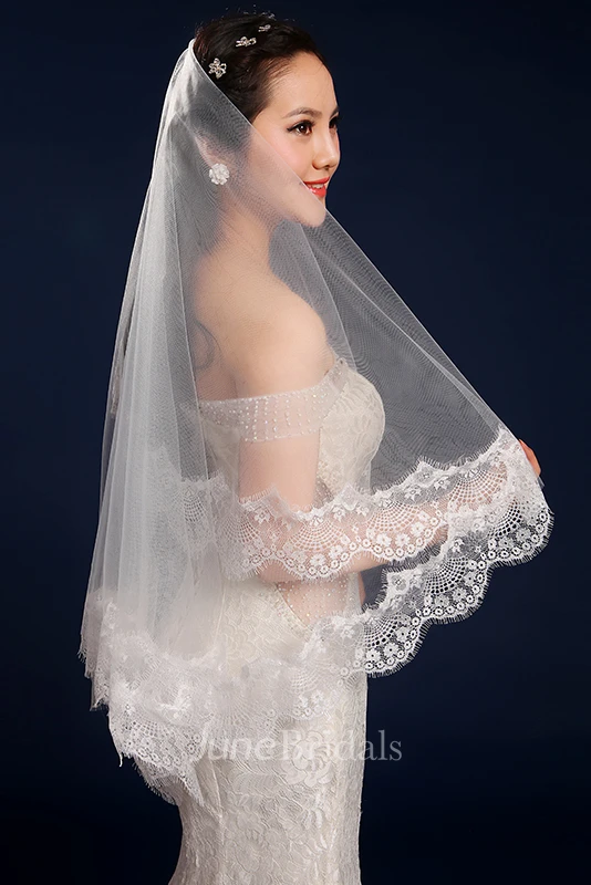 Fingertip Tulle Wedding Veil with Lace Edge