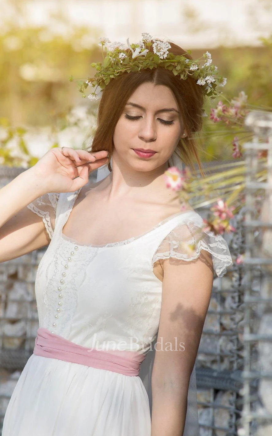 Sleeveless Sleeve Chiffon Lace Weddig Dress