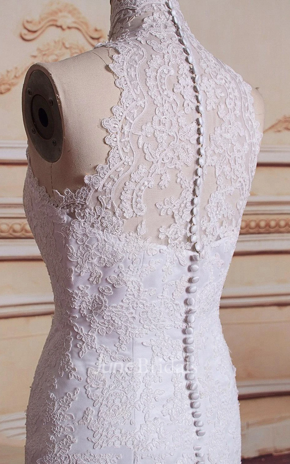 Mermaid High Neck Sleeveless Lace Dress With Appliques