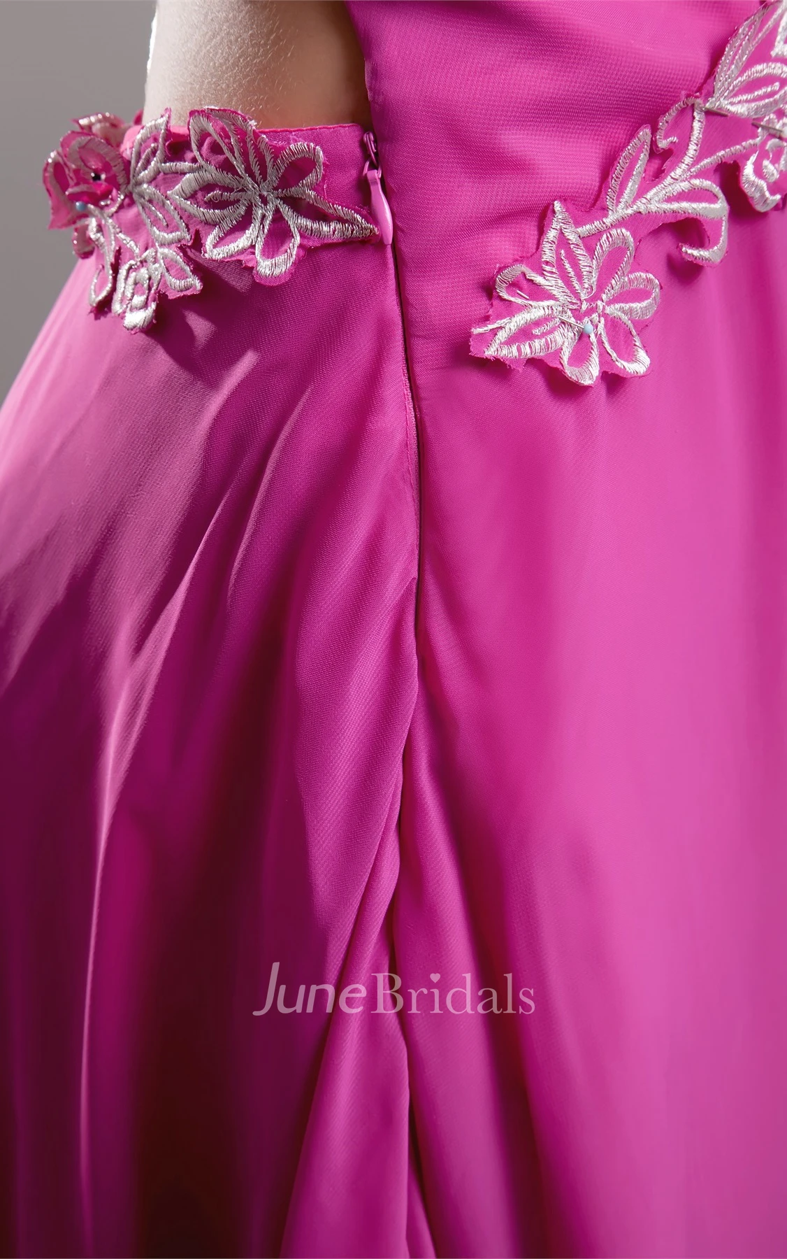 sweetheart front-split maxi chiffon dress with ruching backless design