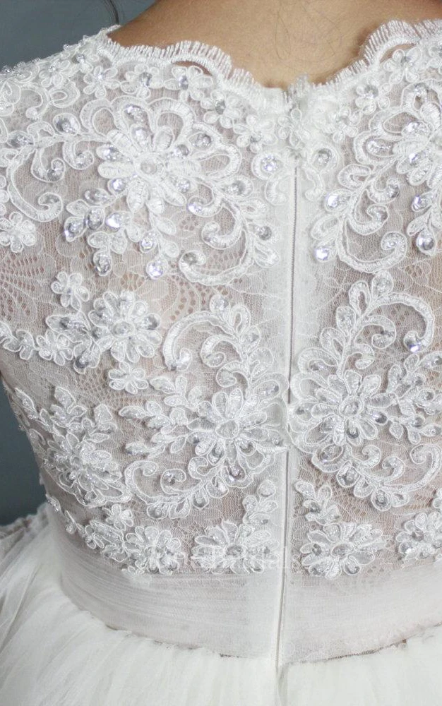 V-Neck Long Sleeve Tulle A-Line Winter Wedding Dress With Beading