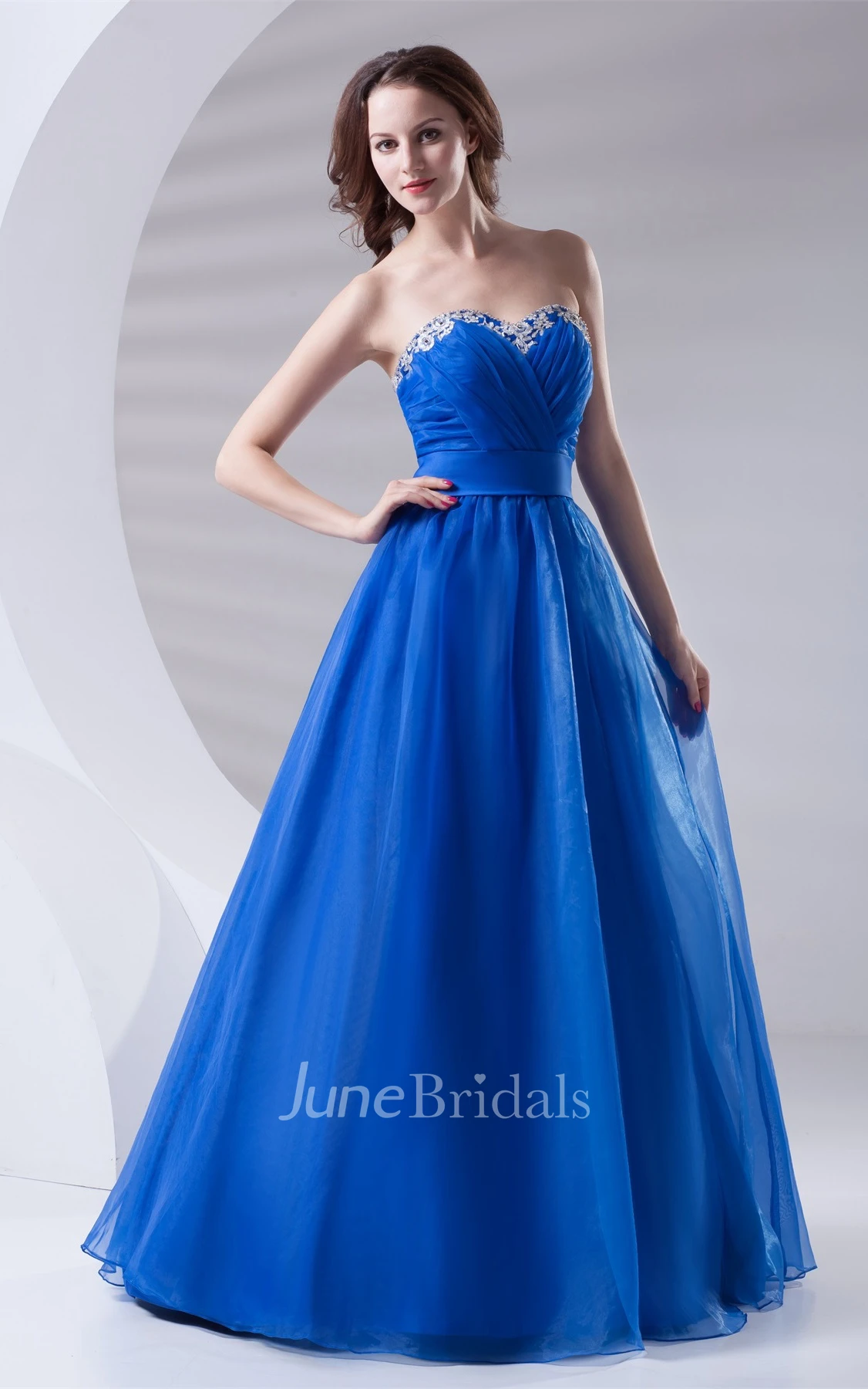 Sweetheart Criss-Cross A-Line Gown with Appliques