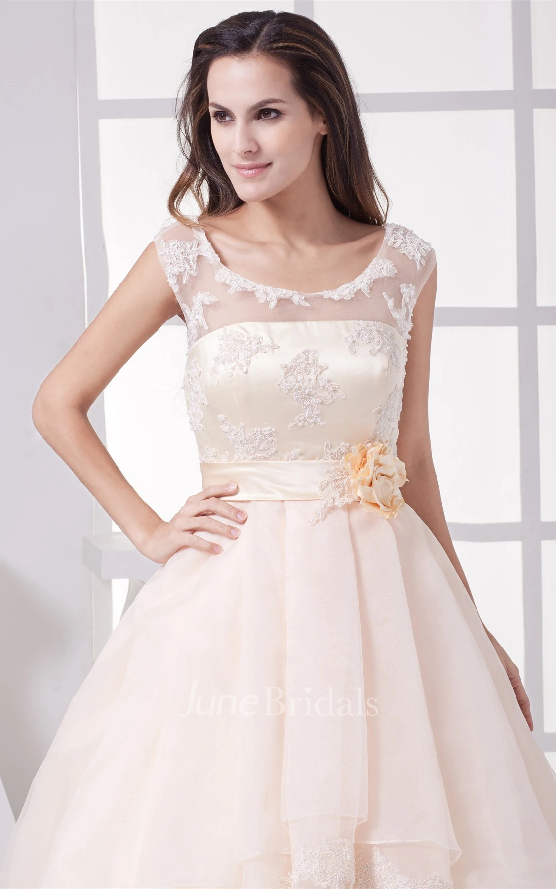 Sleeveless Scoop-Neckline Illusion Sweetheart Dress with Lace Appliques and Side Draping