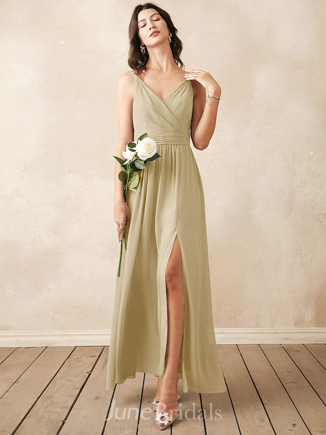 Modern A Line V-neck Chiffon Sleeveless Bridesmaid Dress with Split