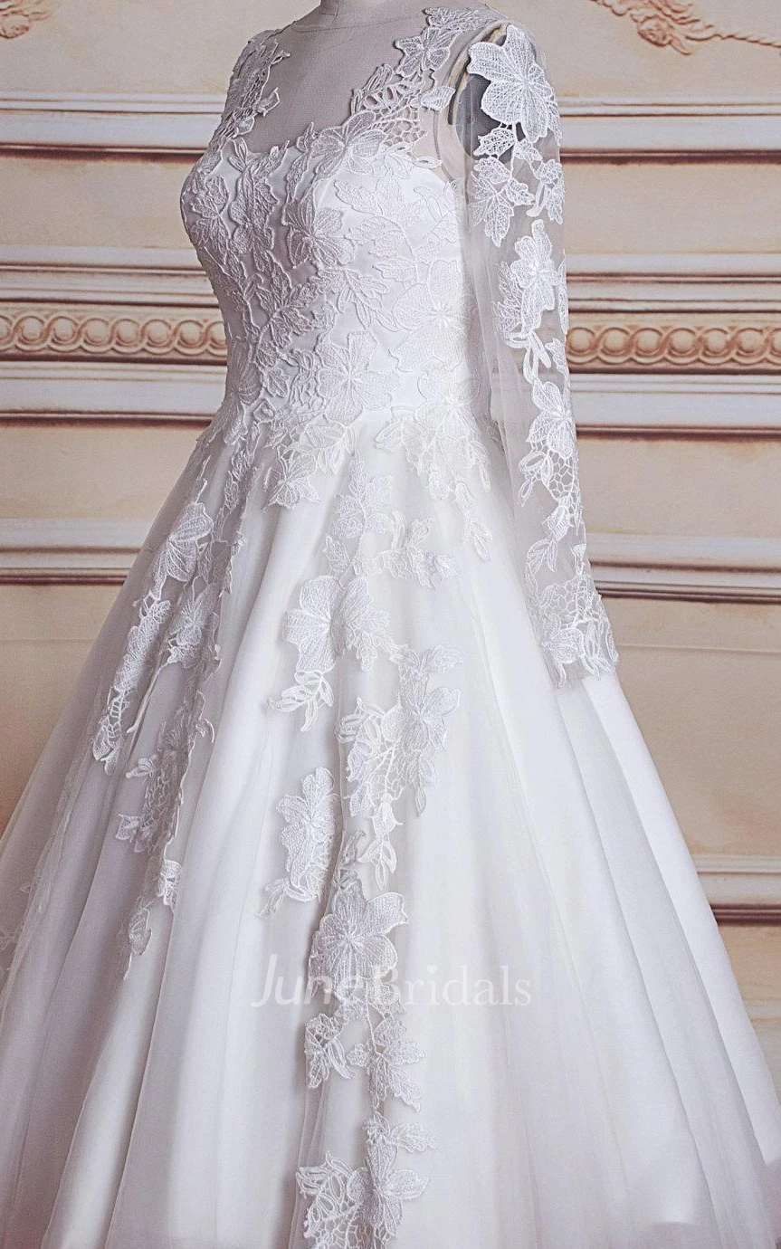 Tea-lengnth Long Sleeve Lace Dress With Button Zipper