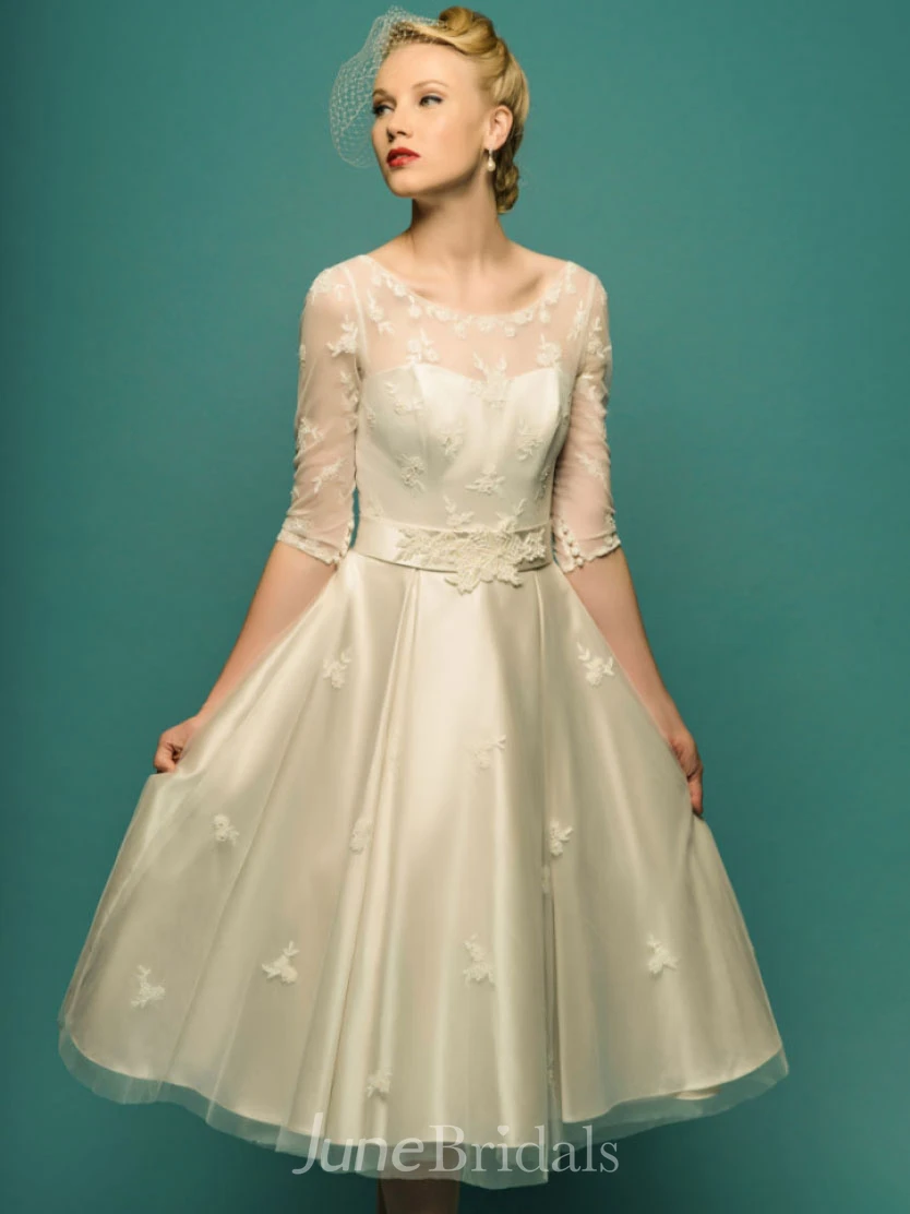 A-Line Tea-Length Illusion Sleeve Scoop Neck Appliqued Tulle Wedding Dress
