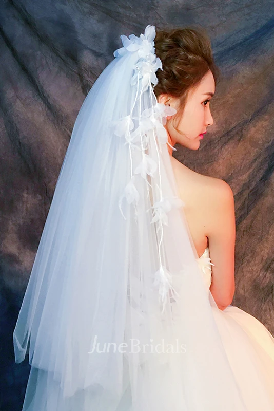 New Short Simple Beautiful Flower Tassel Bridal Veil