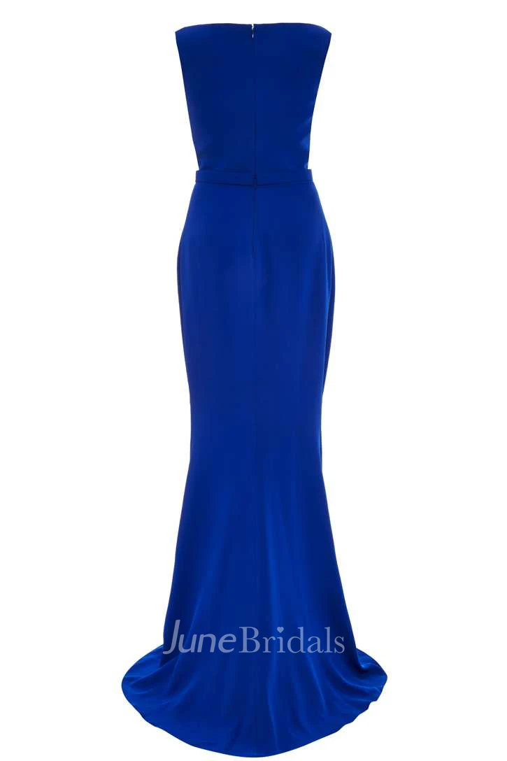 Sleeveless Mermaid Pleated Satin Dress With Cut Neck