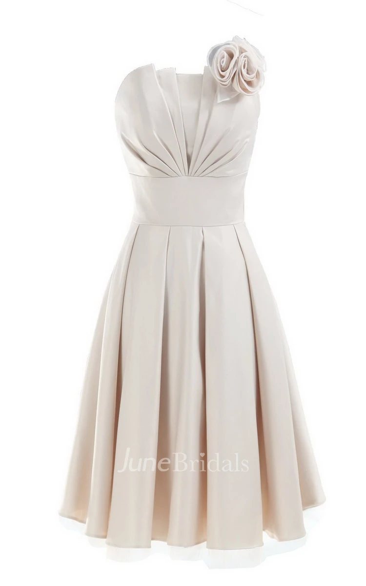 Strapless A-line Short Ruffled Dress With Flower