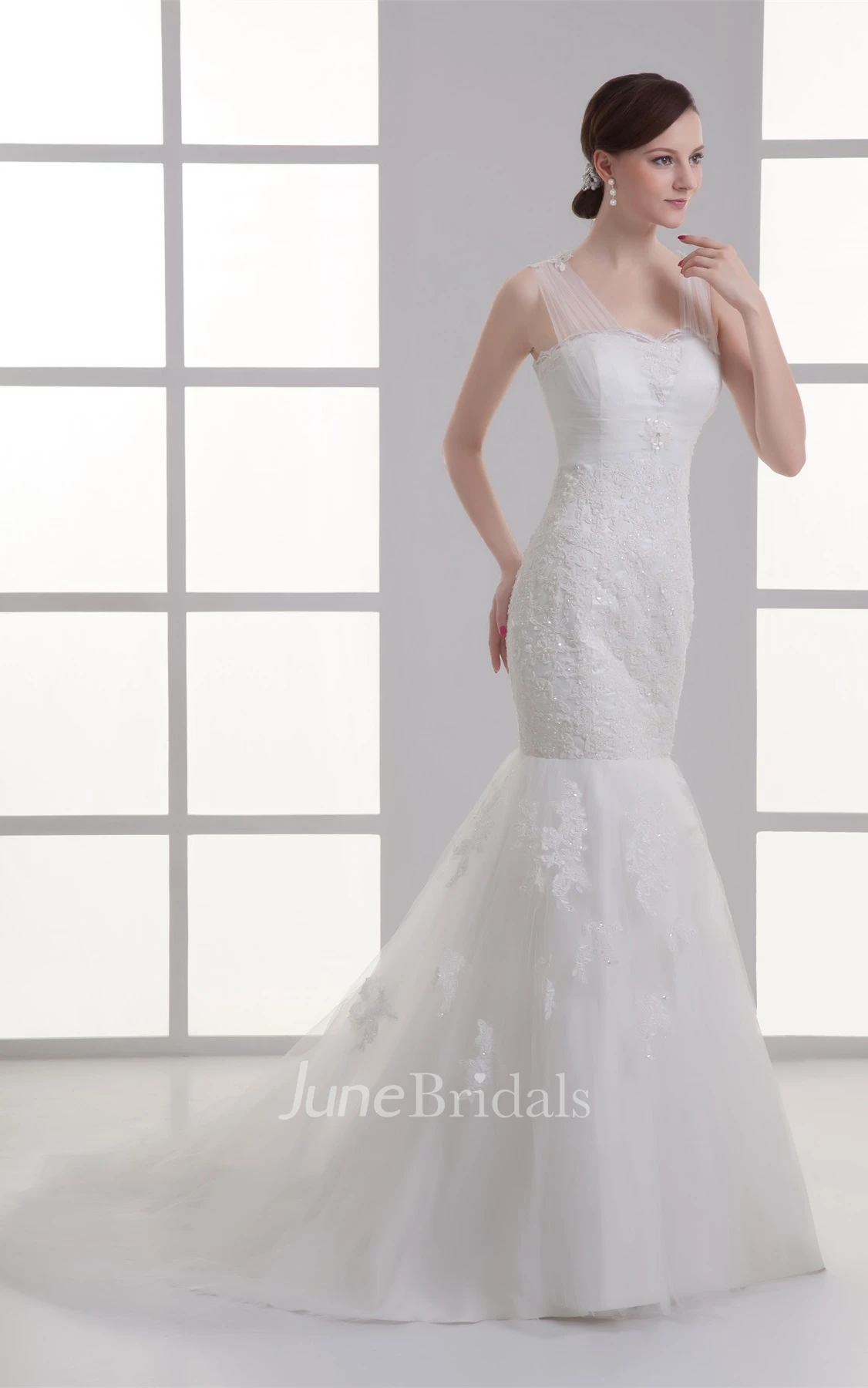 tulle mermaid strapped dress with lace bodice