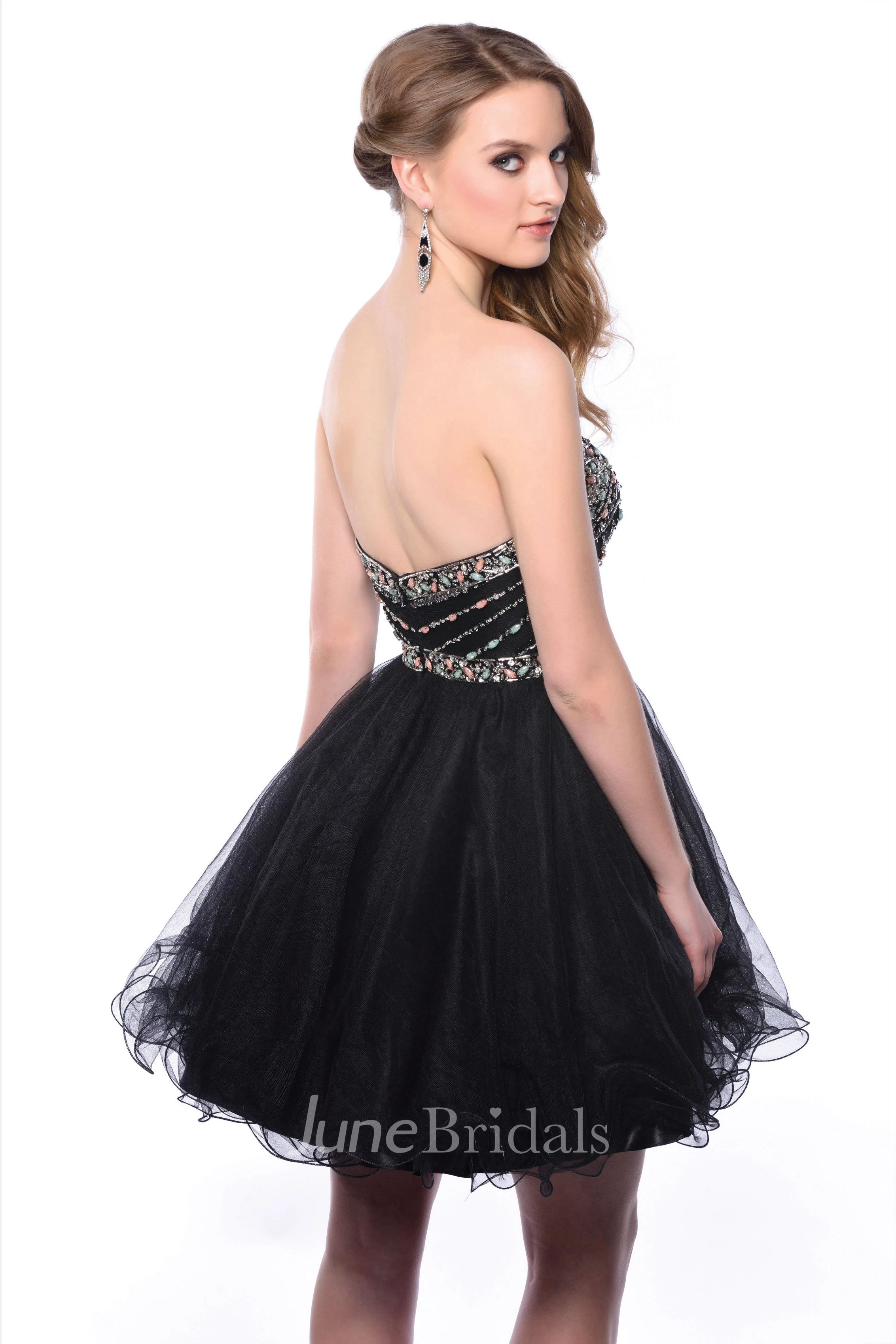 Tulle A-Line Sweetheart Short Homecoming Dress With Glimmering Corset