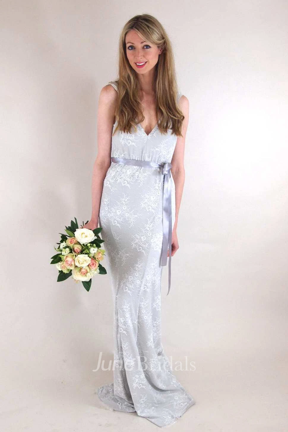 Sheath Plunged Sleeveless Empire Lace Dress With Bow