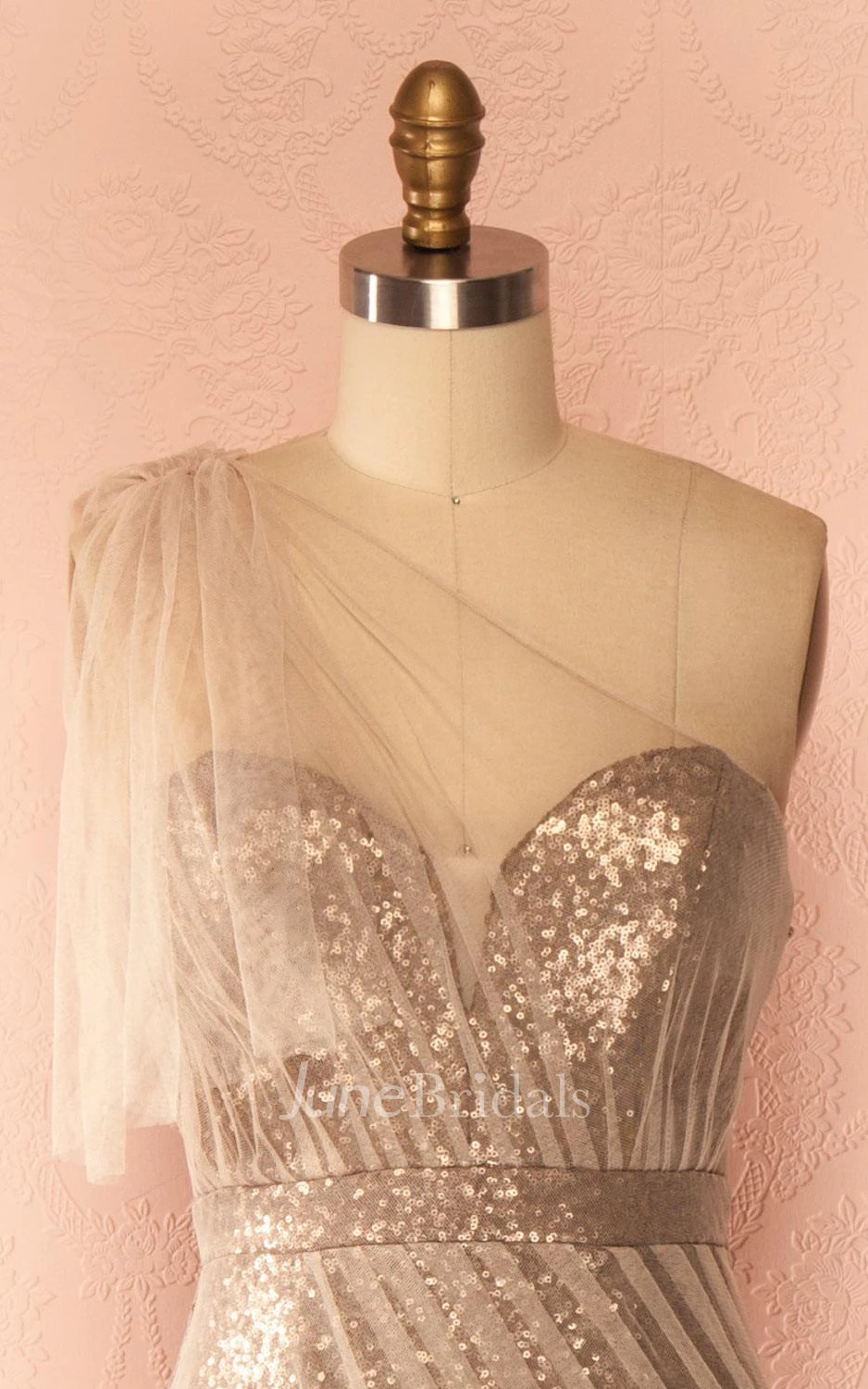 Luxurious One-shoulder Tulle And Sequins Sheath Dress