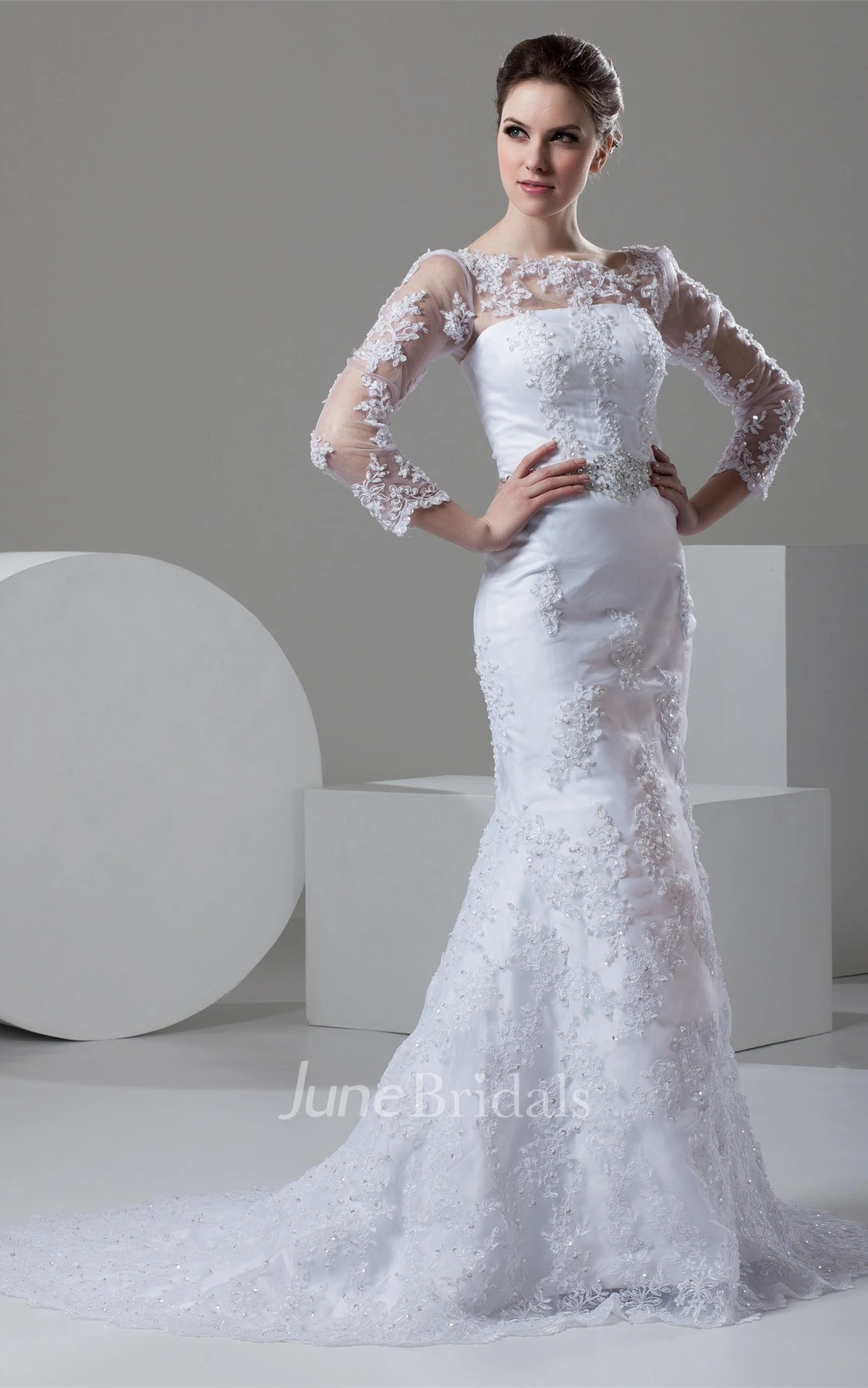 Bateau-Neck Long-Sleeve Mermaid Lace Dress with Illusion